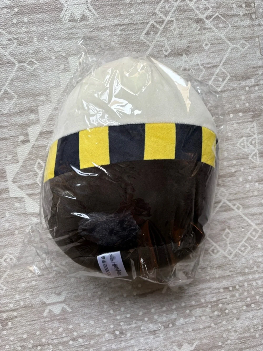 Squishmallows Hufflepuff Badger Harry Potter 10" Plush Kellytoy - Picture 3 of 3